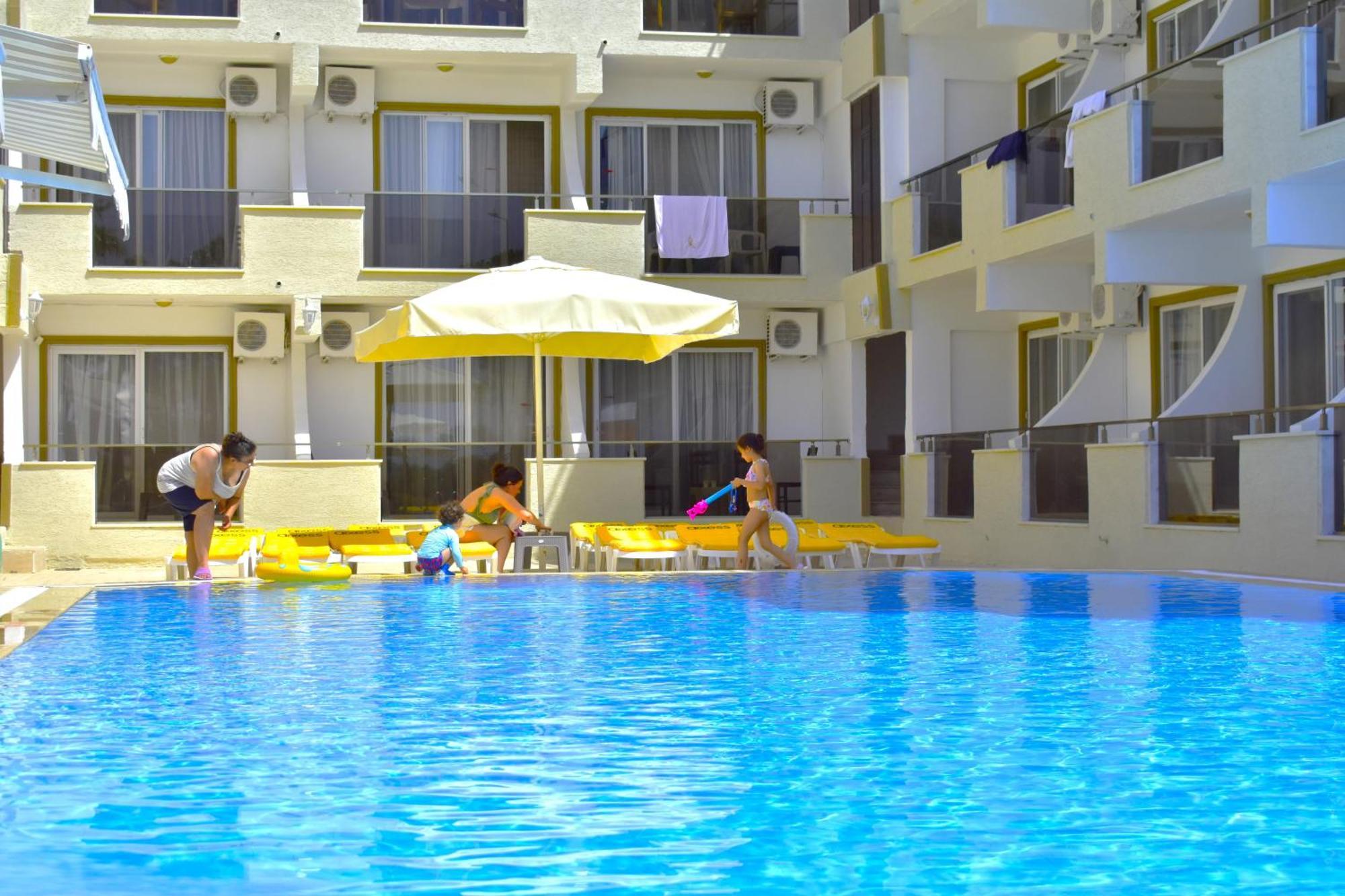 Mulka Hotel Аявали Екстериор снимка