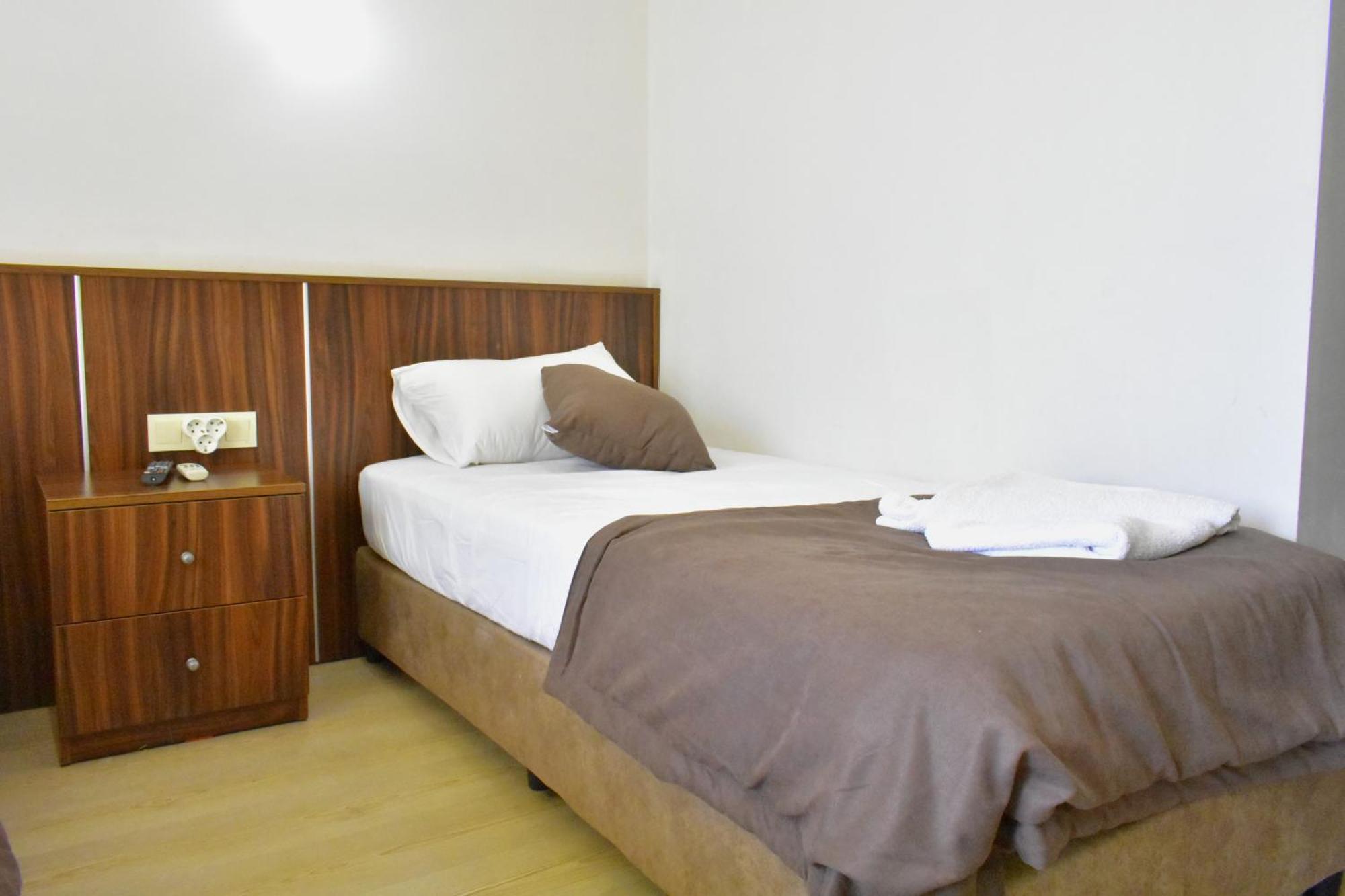 Mulka Hotel Аявали Екстериор снимка